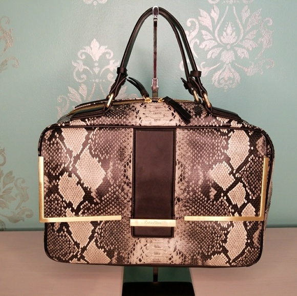 SOLD SOLD 💵 Calvin Klein Large Python Purse - Picture 2 of 8